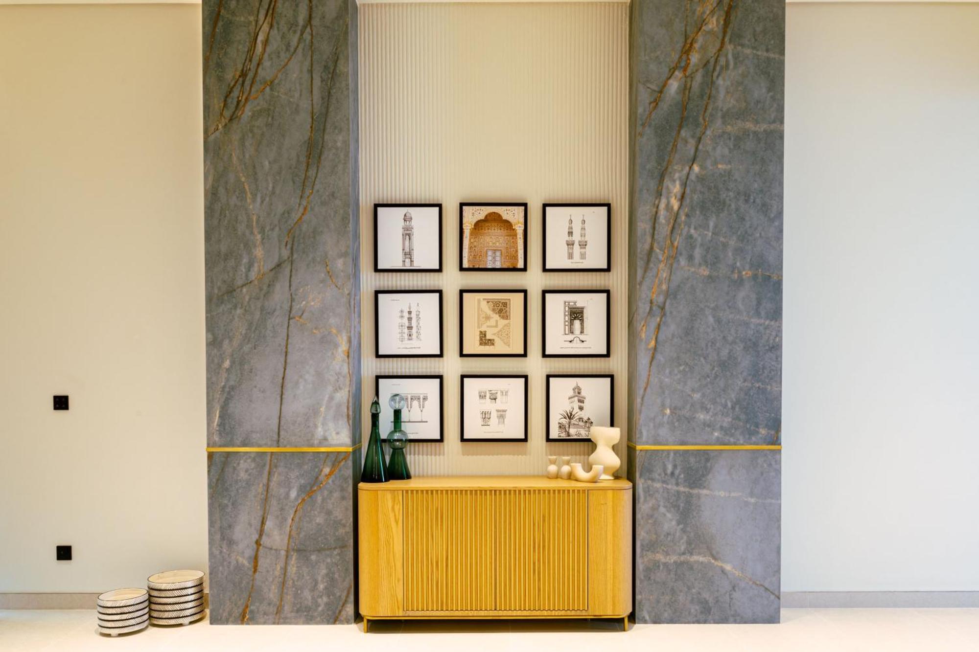Ajman Hotel & Villas By Blazon Hotels Ngoại thất bức ảnh Interior of the house
